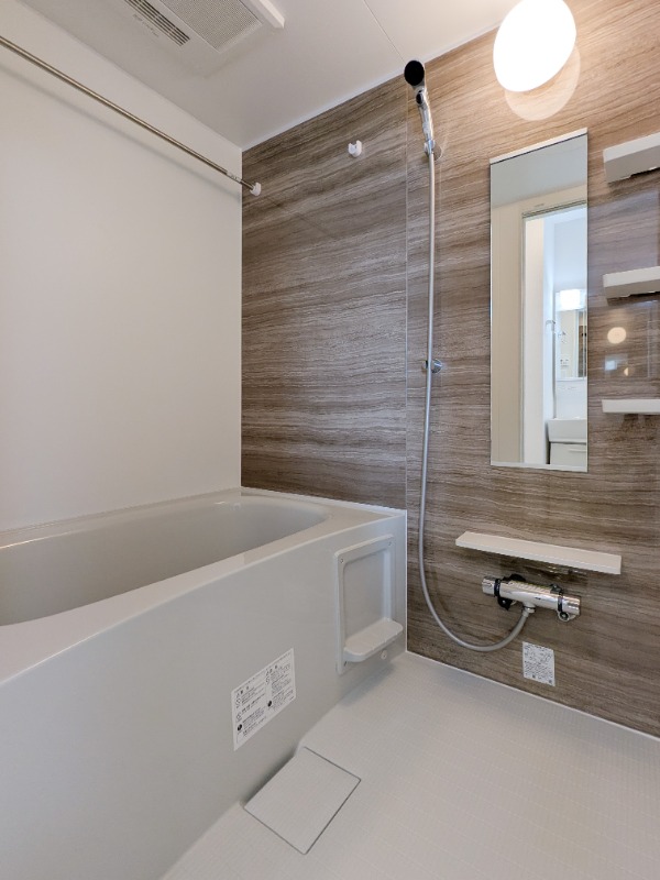 バス・シャワールーム　図面と現状に相違がある場合には現状を優先