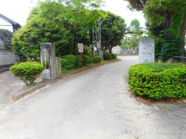 小学校　大曽根小（小学校）まで809m
