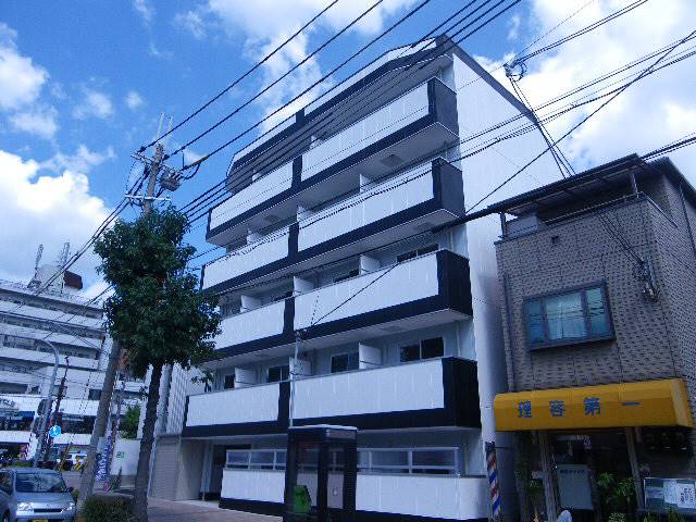 建物外観　プラネットフィールドＳＵＭＡ