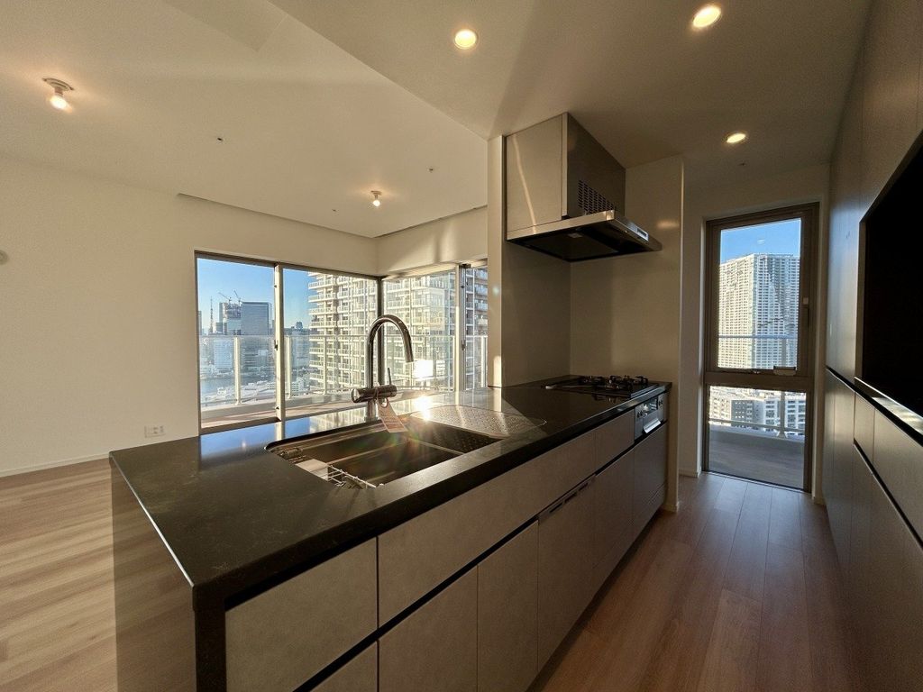 キッチン　キッチン（約4.2帖）