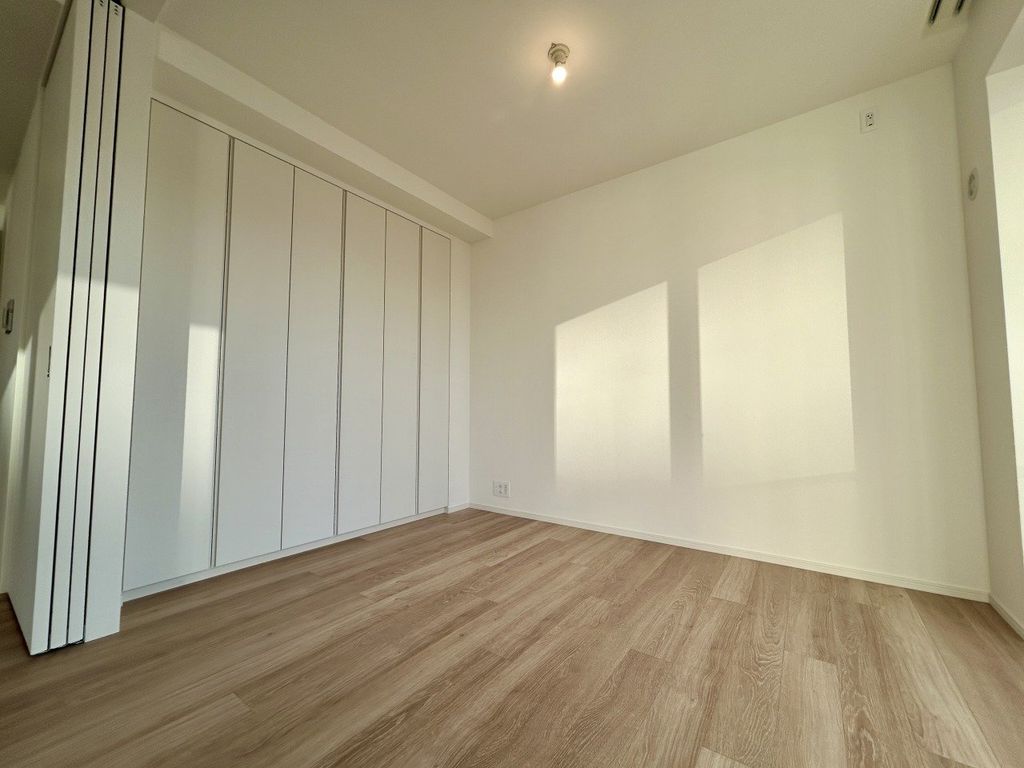 その他部屋・スペース　洋室（約5.2帖）