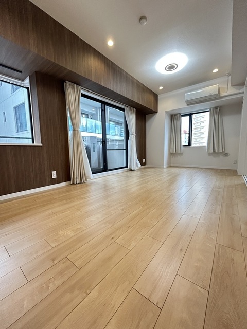 居室・リビング　すべてクリーニング前の写真です