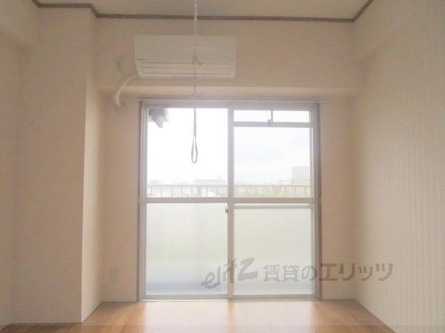 居室・リビング　洋室