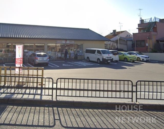 コンビニ　セブン-イレブン 金閣寺前店（コンビニ）まで110m