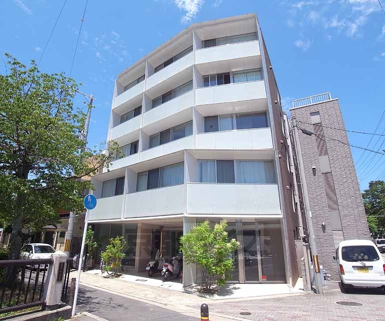 建物外観　２０１１年築の高級デザイナーズマンション登場！