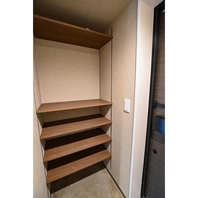 玄関　シューズボックス