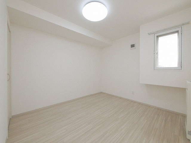 その他部屋・スペース　ベッドを置いても余裕があります♪