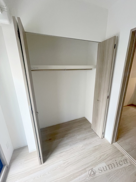 収納　高さもあるクローゼット♪使い勝手間違いなし．．．