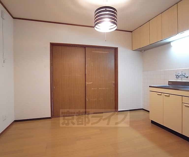 居室・リビング　ゆったり食事の出来るＤＫです。