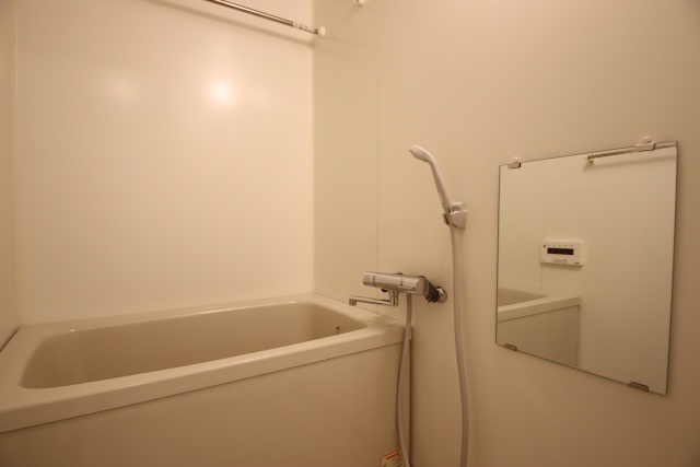 バス・シャワールーム　※別室の参考写真の為、現況優先です。