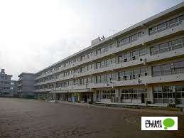 小学校　焼津市立大富小学校（小学校）まで1380m