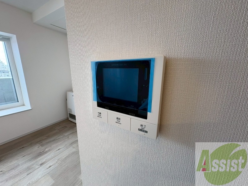 セキュリティ　モニタ付インターホンでセキュリティ面も安心です。