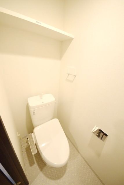 トイレ　落ち着いたトイレです