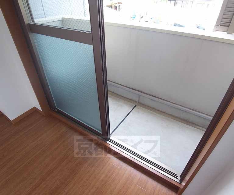 バルコニー　・お問い合わせは京都ライフまで・