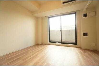 居室・リビング　別号室参考写真