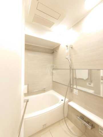 バス・シャワールーム　別部屋　同一間取りの参考写真になります。