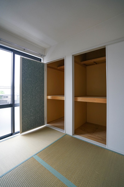 収納　同じ建物の別の部屋