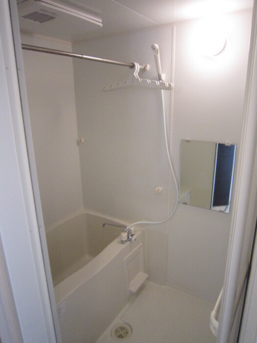 バス・シャワールーム　きれいなお風呂です