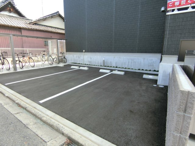 駐車場　カースペースがあります