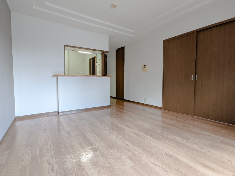 居室・リビング　図面と現状に相違がある場合には現状を優先