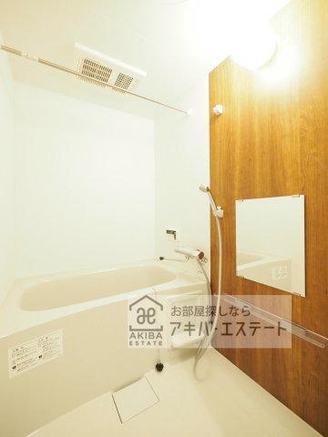 バス・シャワールーム　同一仕様写真