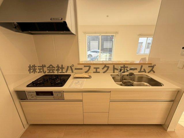 キッチン　キッチンでお料理をお楽しみください