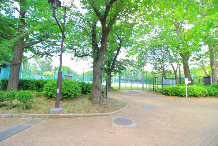 公園　城北中央公園（公園）まで869m