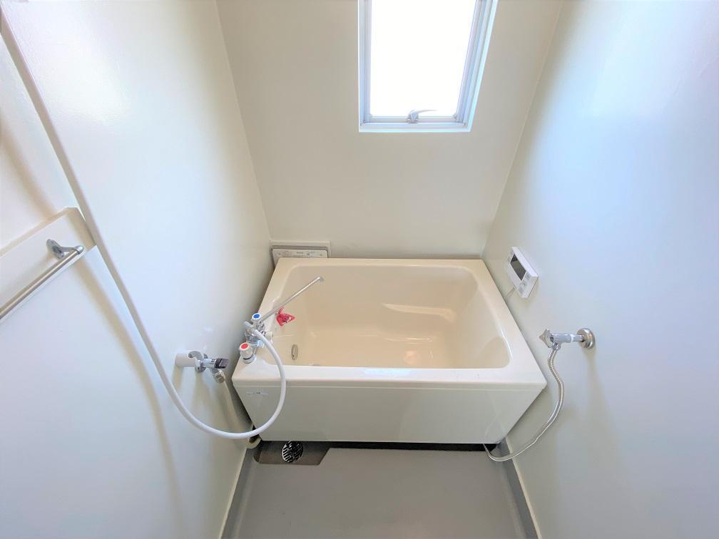 バス・シャワールーム　バスルーム