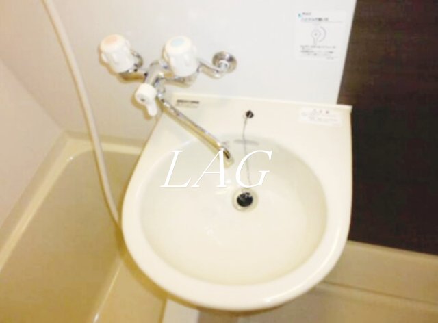 洗面設備　洗面台です。