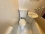 トイレ　参考写真になります