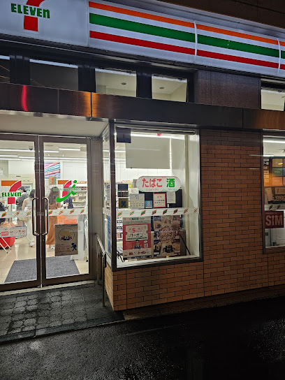 コンビニ　セブンイレブン札幌北6条店（コンビニ）まで350m