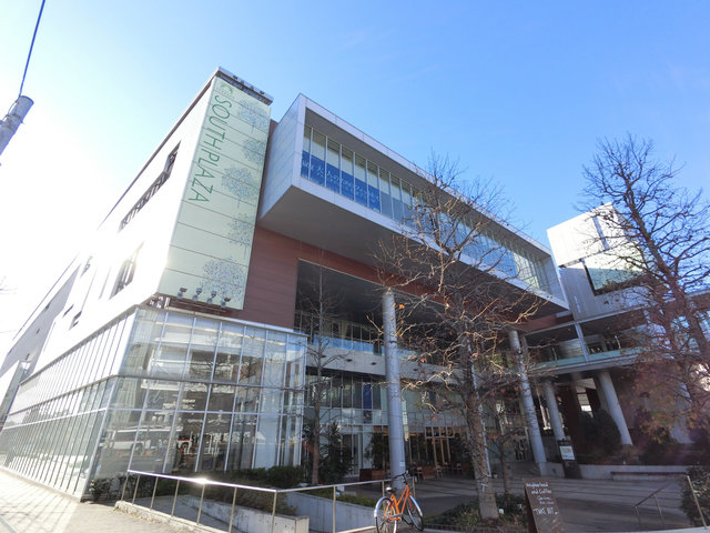 ショッピングセンター　たまプラーザテラス（ショッピングセンター）まで644m