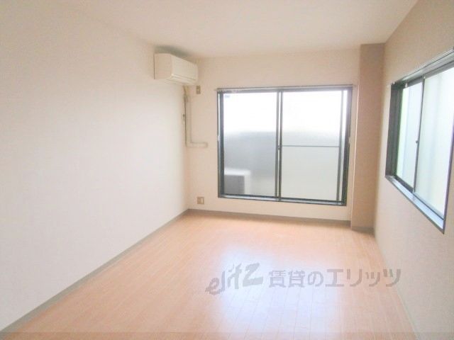 居室・リビング　洋室