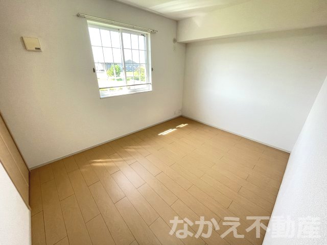 その他部屋・スペース　使い勝手のいい寝室です
