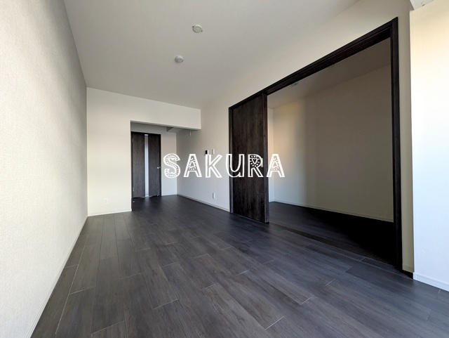 居室・リビング　使いやすい形の為、レイアウトを楽しめます♪