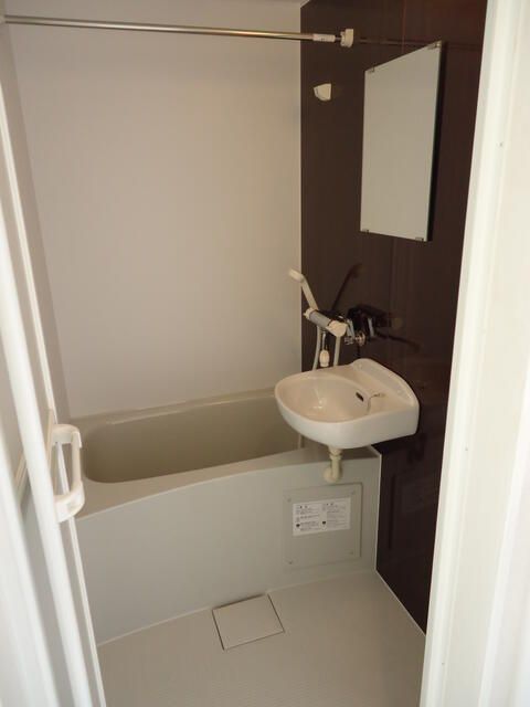 バス・シャワールーム　別号室参考写真