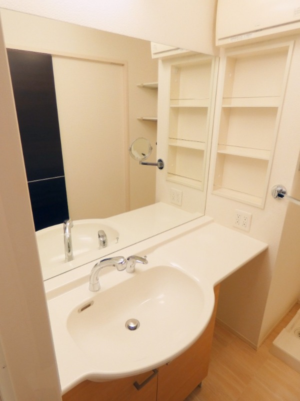 洗面設備　図面と現状に相違がある場合には現状を優先