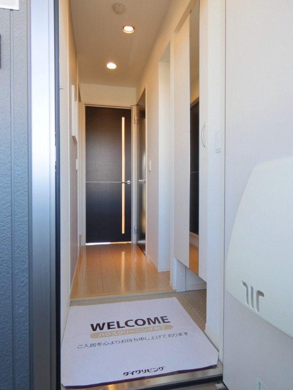 玄関　図面と現状に相違がある場合には現状を優先