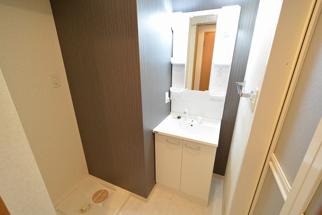 洗面設備　独立洗面台付き♪