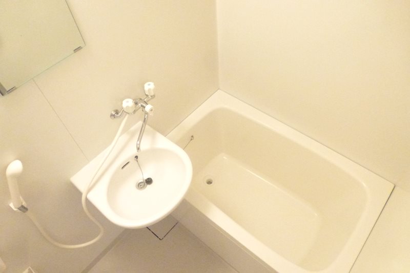 バス・シャワールーム　2点式ユニットバス