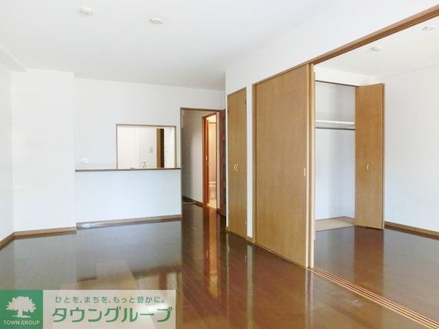 居室・リビング　お問合せはタウンハウジングまで！※現地待合わせ相談可能