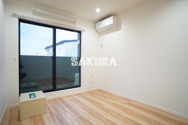 その他設備　室内エアコン付き♪