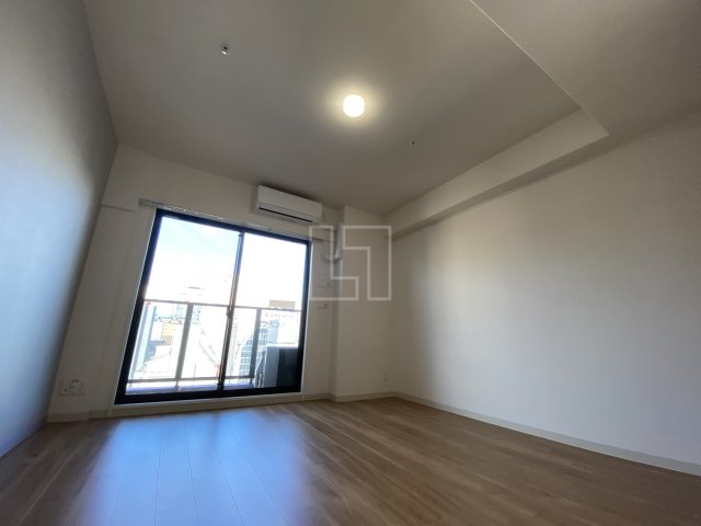 居室・リビング　エグゼ堺筋本町　洋室