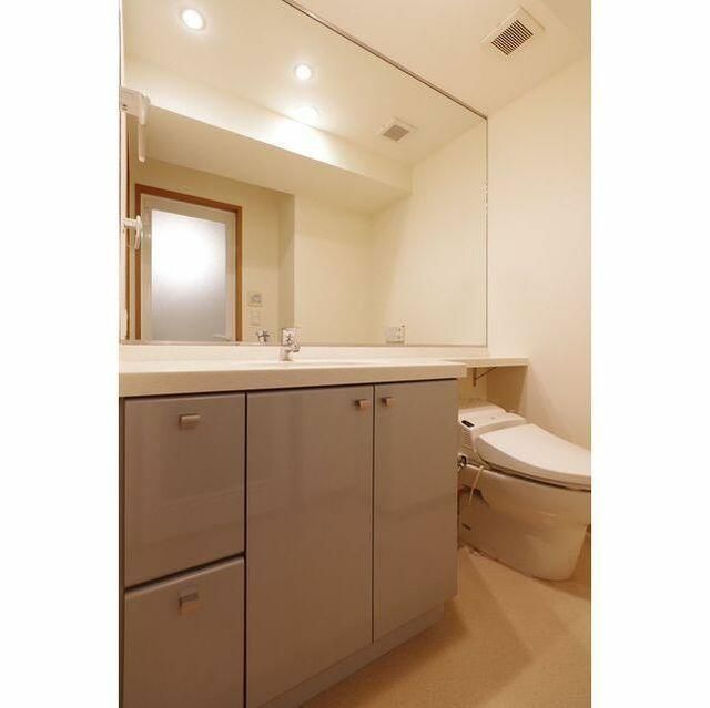 洗面設備　別タイプ部屋　参考写真です