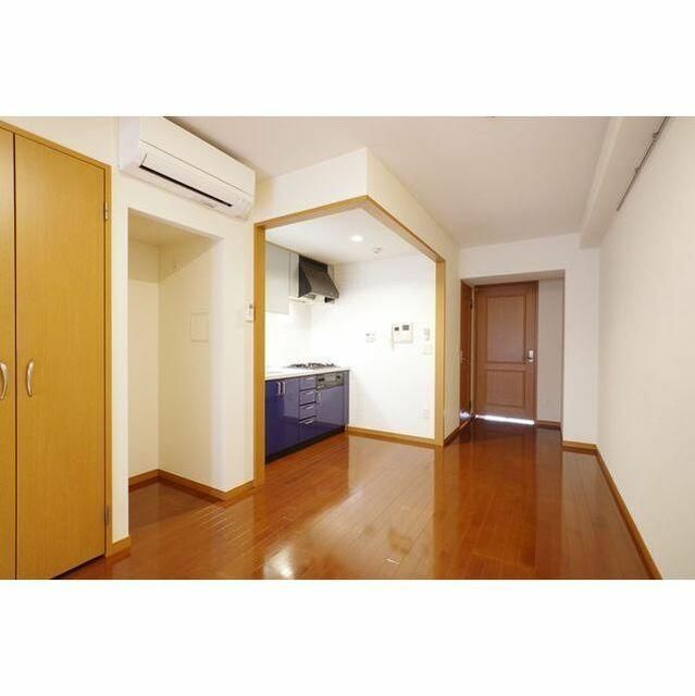 居室・リビング　別タイプ部屋　参考写真です