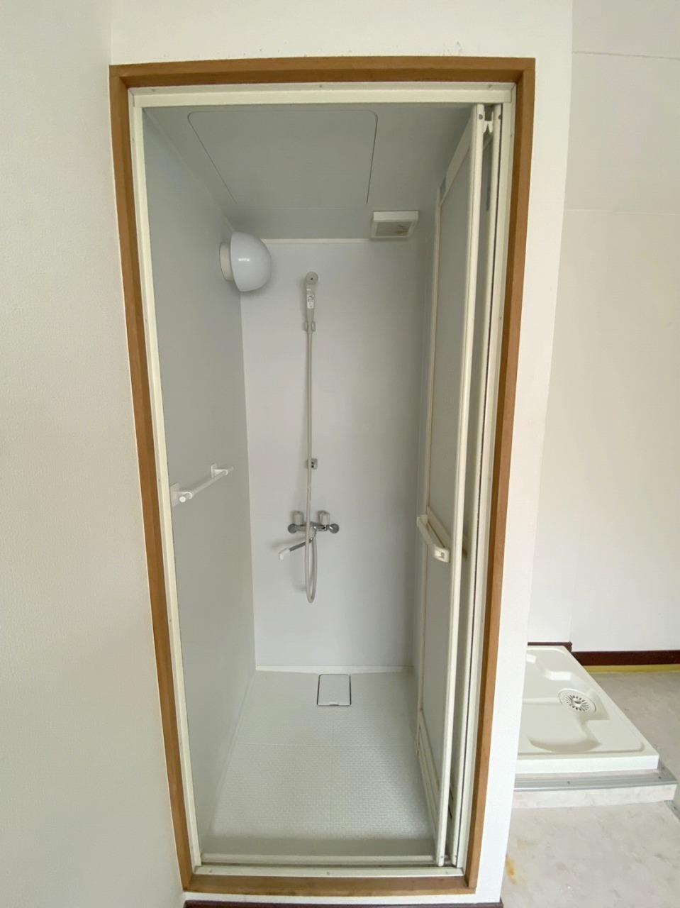 バス・シャワールーム　シャワールーム