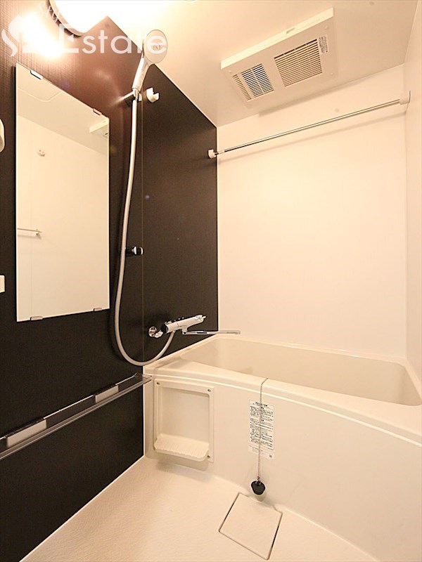 バス・シャワールーム　バスルーム