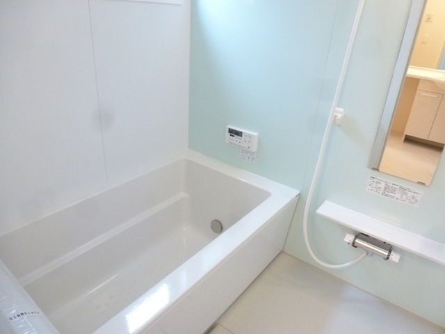 バス・シャワールーム　バスルーム