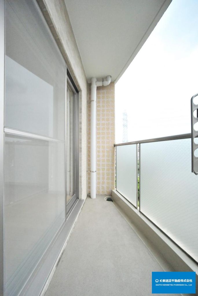 バルコニー　バルコニー