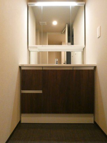 洗面設備　☆嬉しい独立洗面台☆